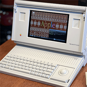 Stealth Macintosh Portable Case Mod